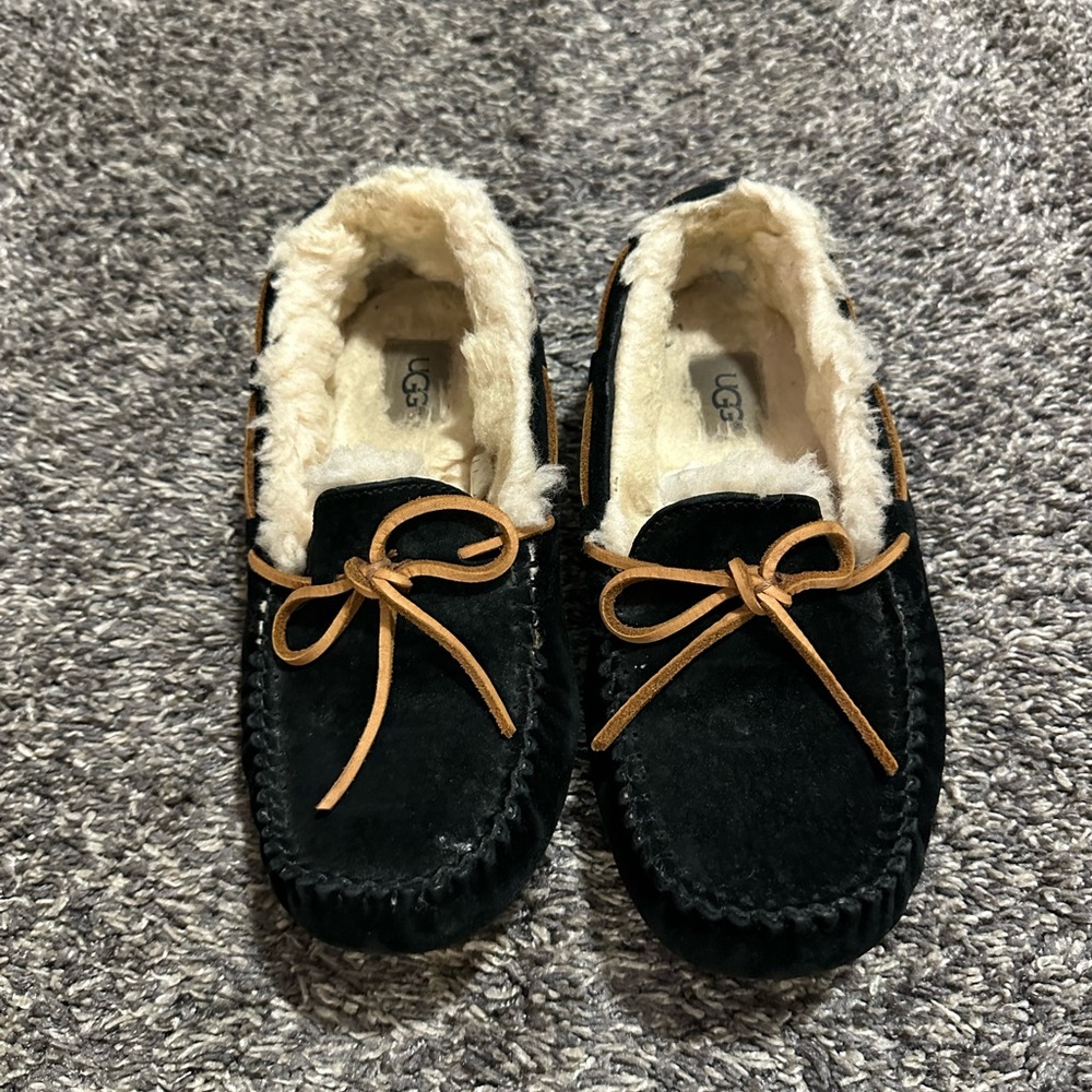 UGG Dakota slippers